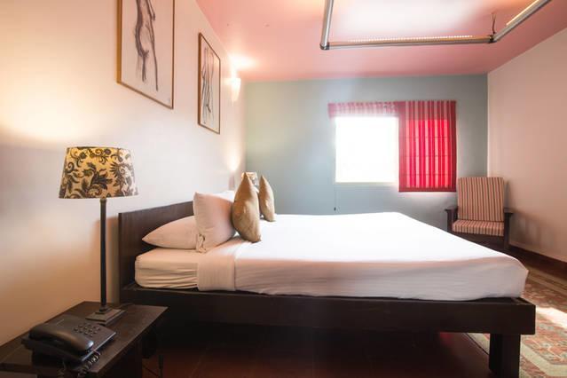 G 49 Bed & Breakfast 뉴델리 외부 사진