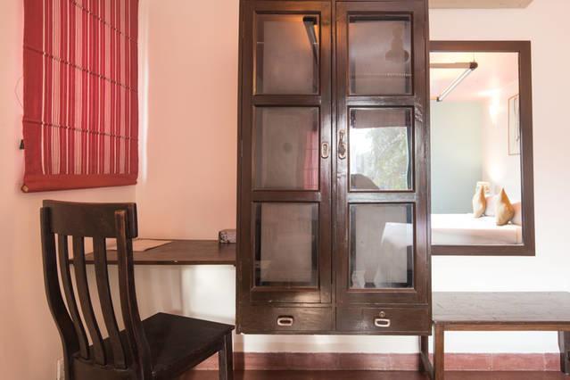 G 49 Bed & Breakfast 뉴델리 외부 사진
