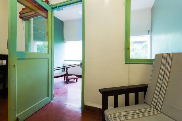 G 49 Bed & Breakfast 뉴델리 외부 사진